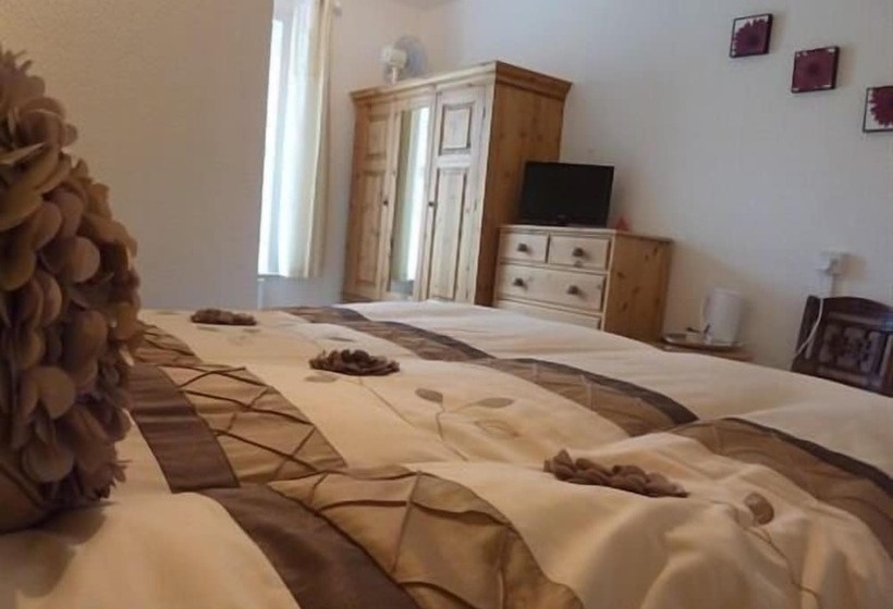 مبيت وإفطار The Stanley Guest House