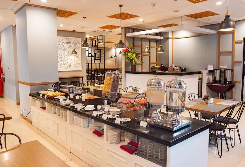 D Primahotel Panakkukang Makassar