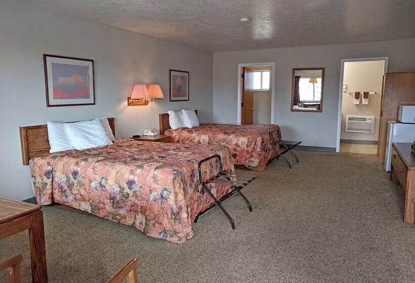 Отель Aquarius Inn