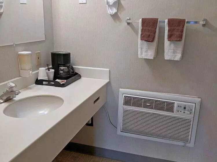 Отель Aquarius Inn