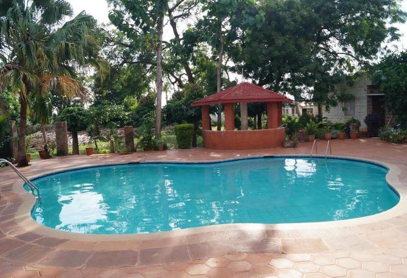 ホテル Badami Court