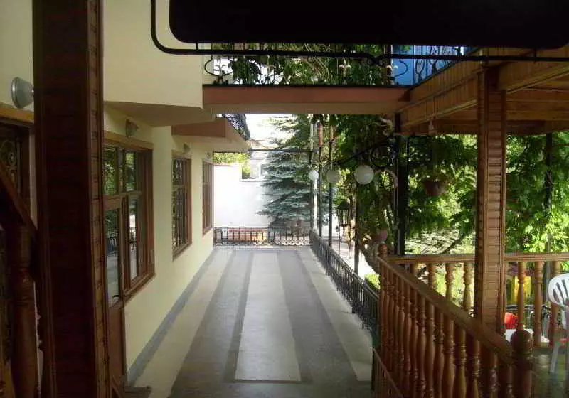 هتل Casanova Inn  Boutique