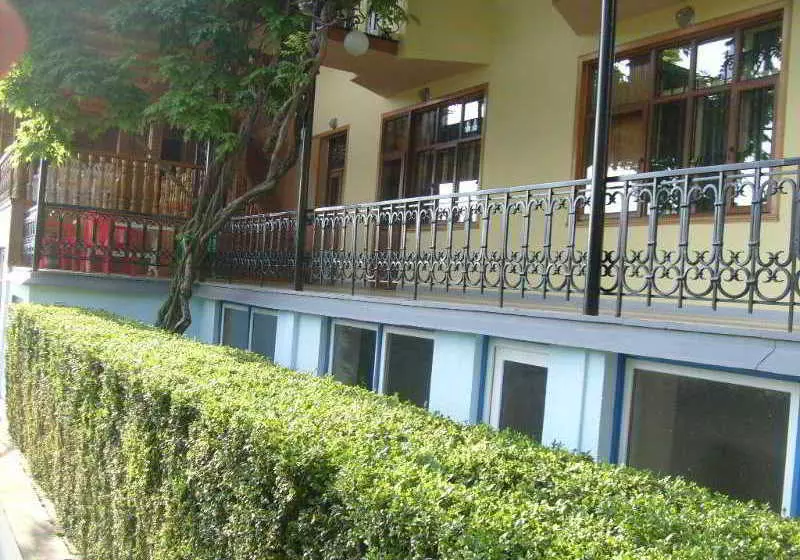 هتل Casanova Inn  Boutique