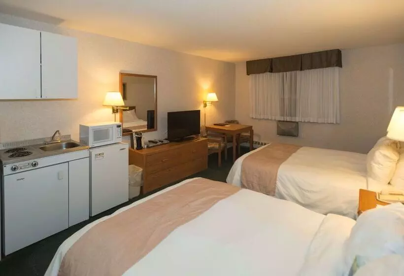 فندق Coast Fort St John