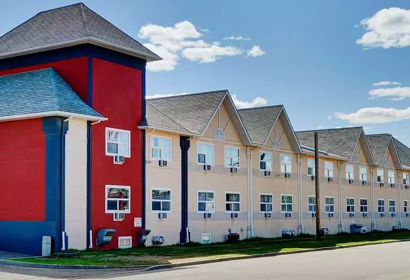 فندق Coast Fort St John