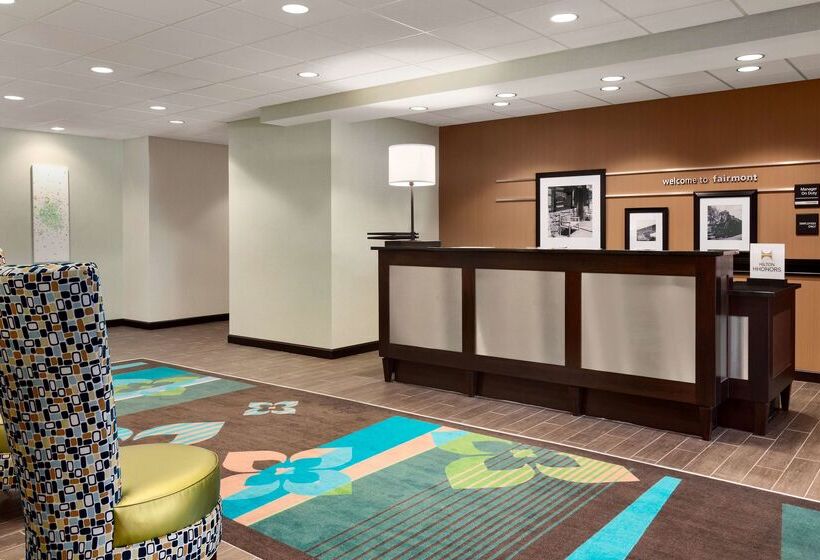 فندق Hampton Inn Fairmont
