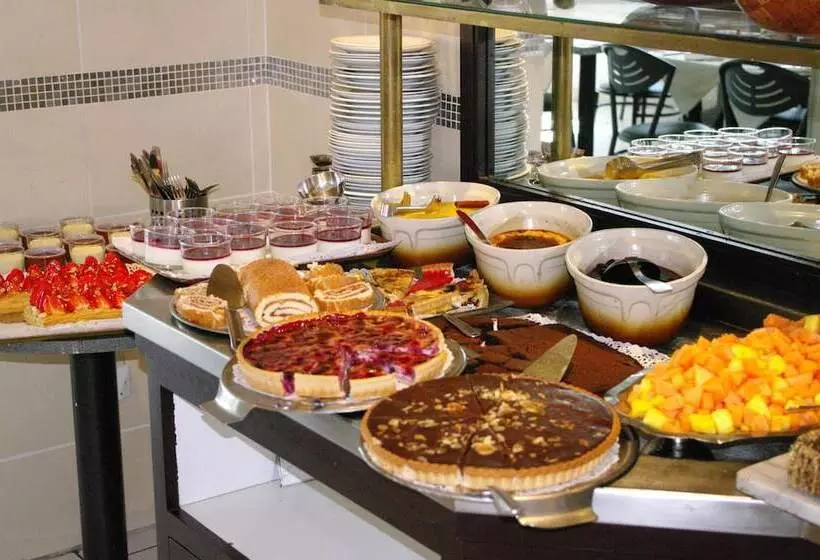 هتل Du Moulin à Vent Gerland