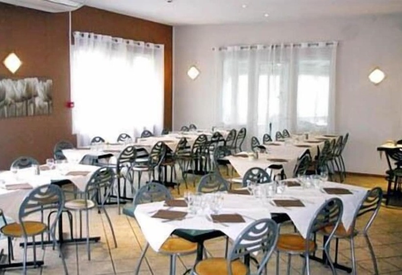 هتل Du Moulin à Vent Gerland