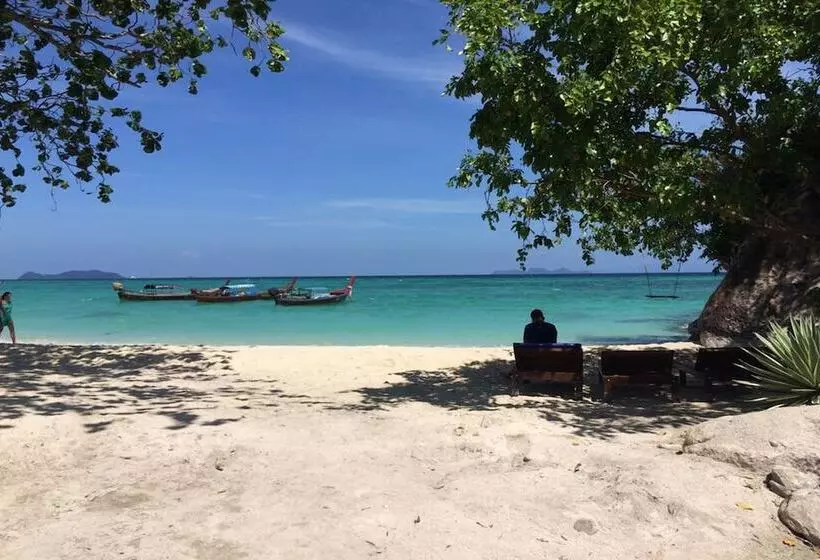 酒店 Kathalee Beach Resort & Spa