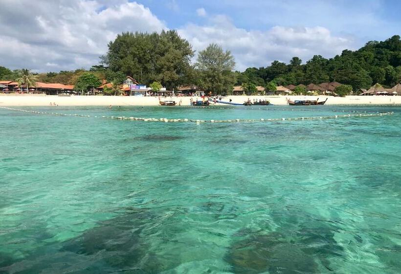 בית מלון כפרי Kathalee Beach Resort & Spa