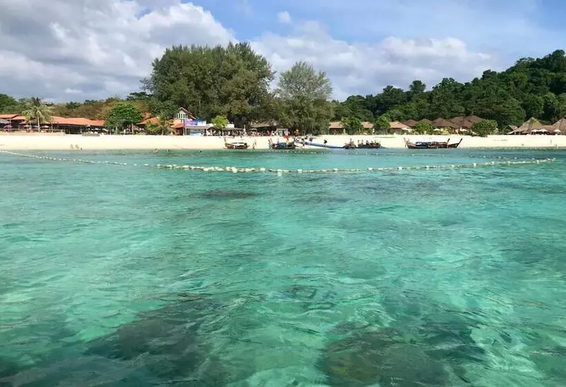 酒店 Kathalee Beach Resort & Spa