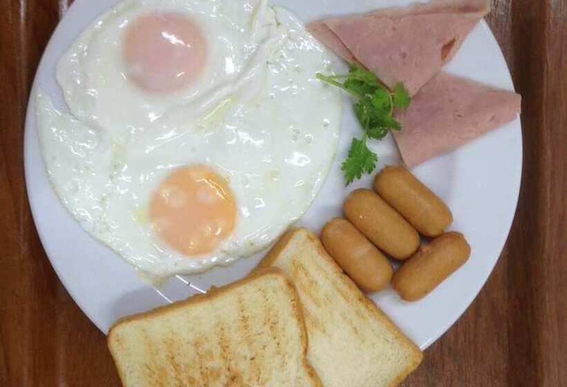 בית מלון כפרי Kathalee Beach Resort & Spa