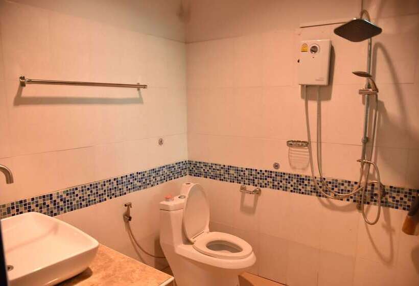 בית מלון כפרי Kathalee Beach Resort & Spa