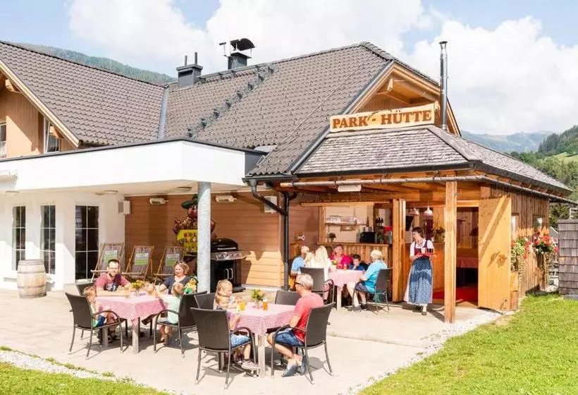 Отель Landal Bad Kleinkirchheim