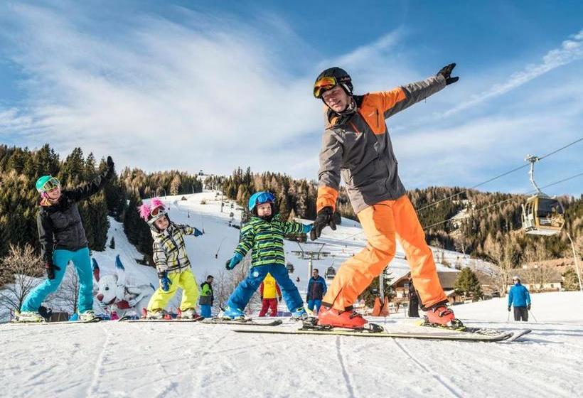 ホテル Landal Bad Kleinkirchheim