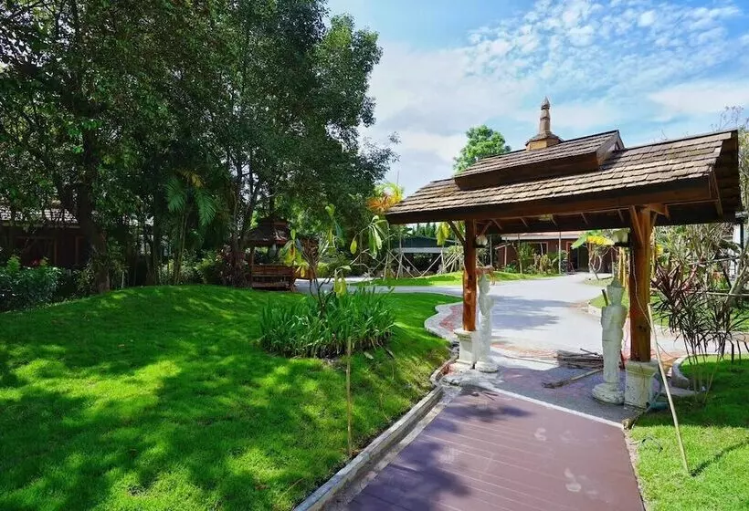 Отель Lubee Chiang Mai