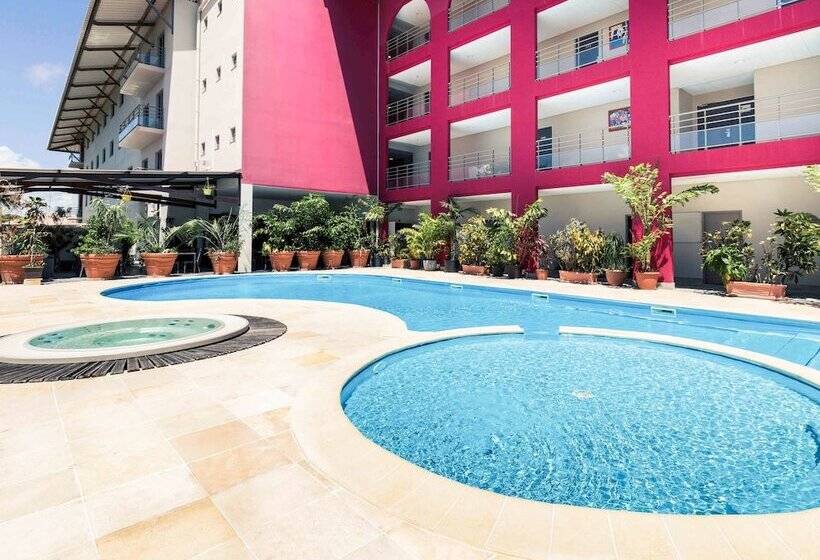 هتل Mercure Cayenne Royal Amazonia