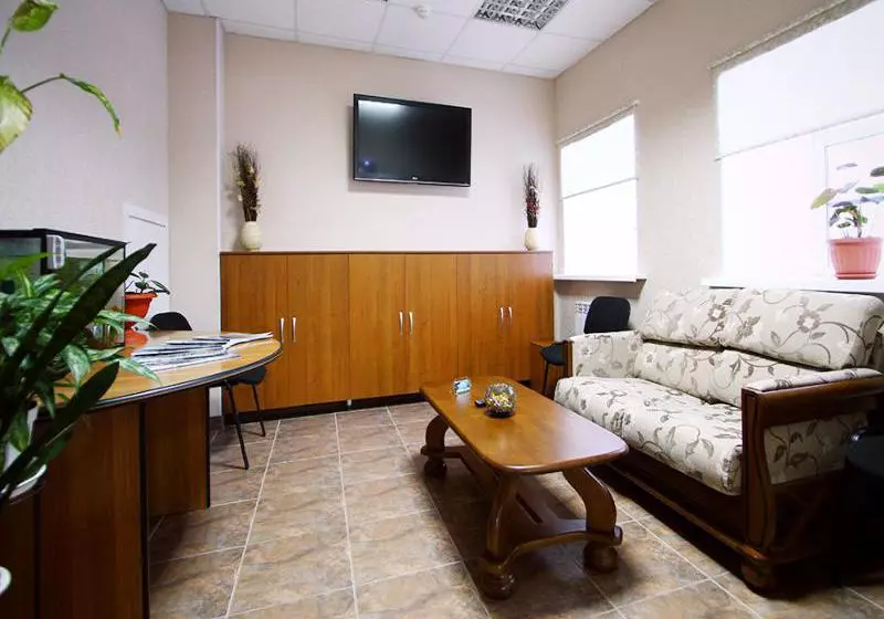 فندق Planet Plus