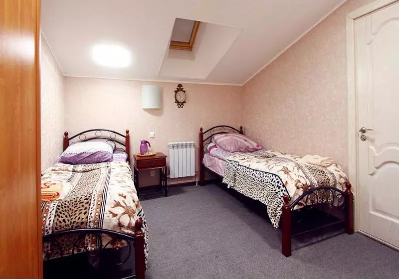 فندق Planet Plus