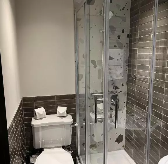 בית מלון כפרי Queens Head Inn, Tirril