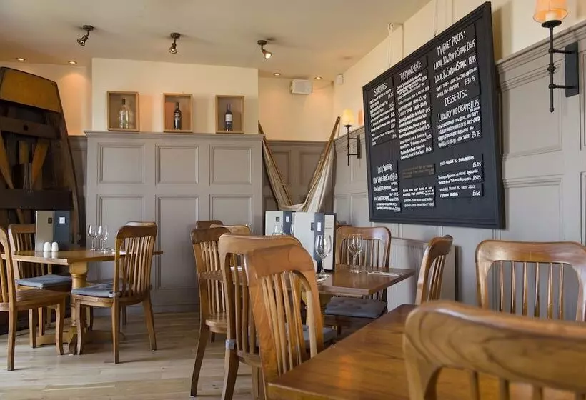 호텔 The Boathouse