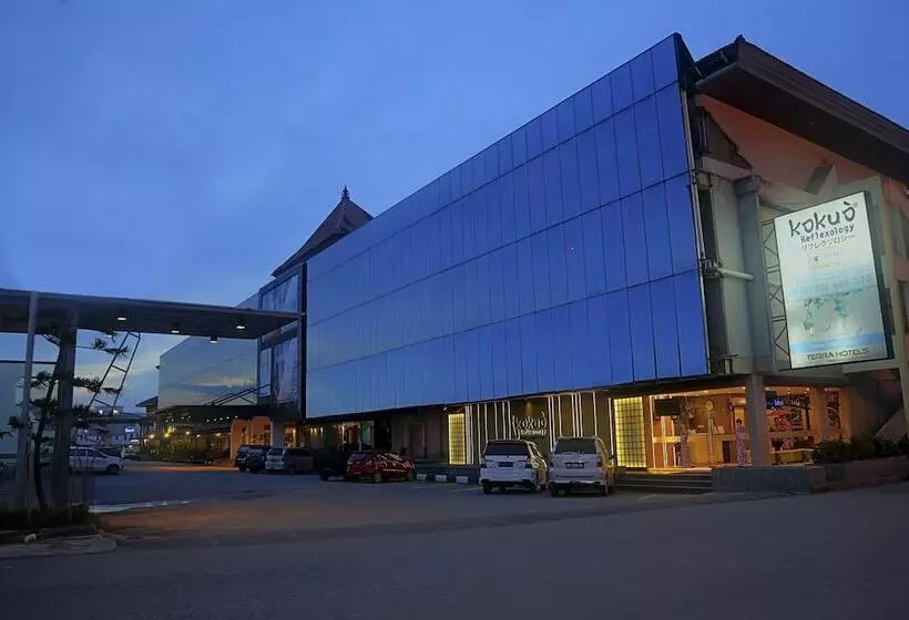 ホテル The Hills Batam