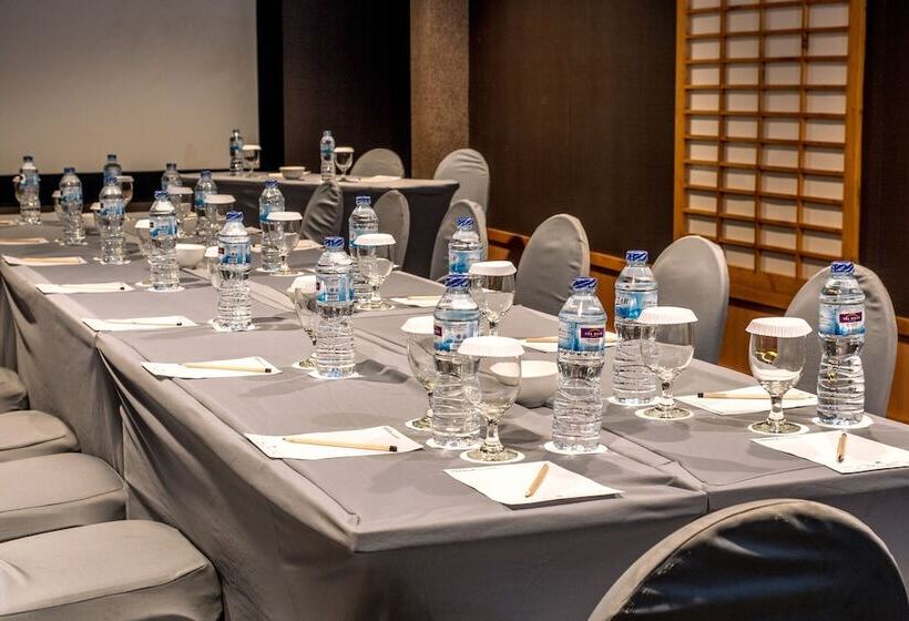 酒店 The Hills Batam