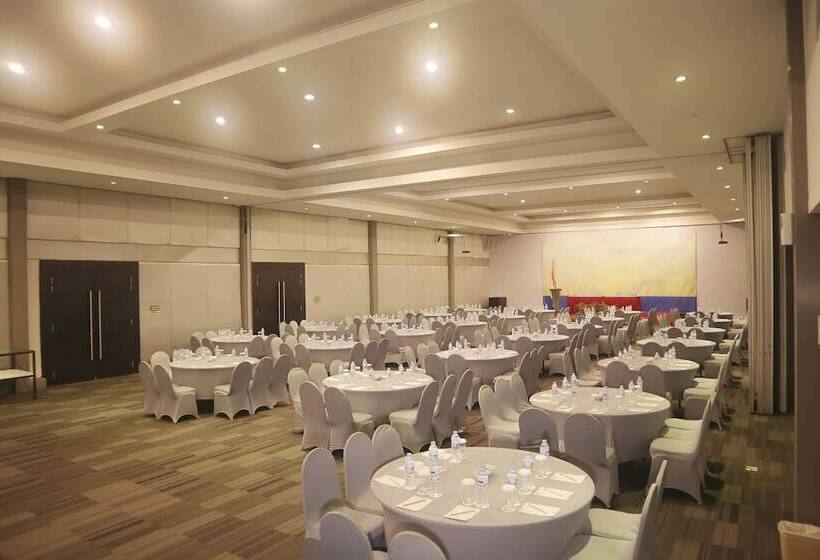 호텔 The Hills Batam