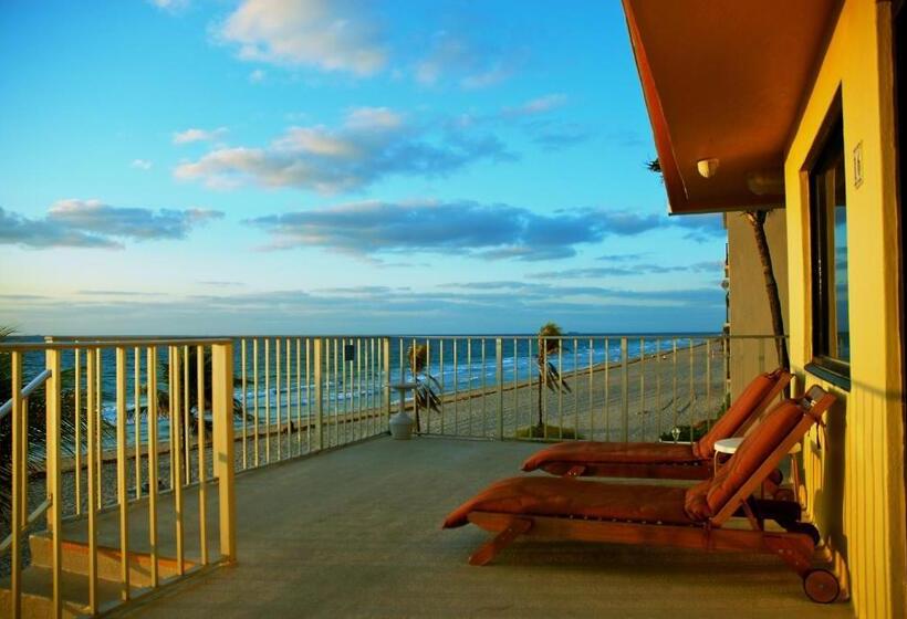 فندق Windjammer Resort And Beach Club