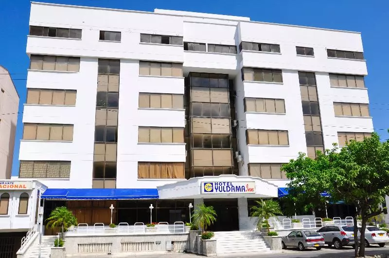 Hotel Axis Inn By Geh Suites