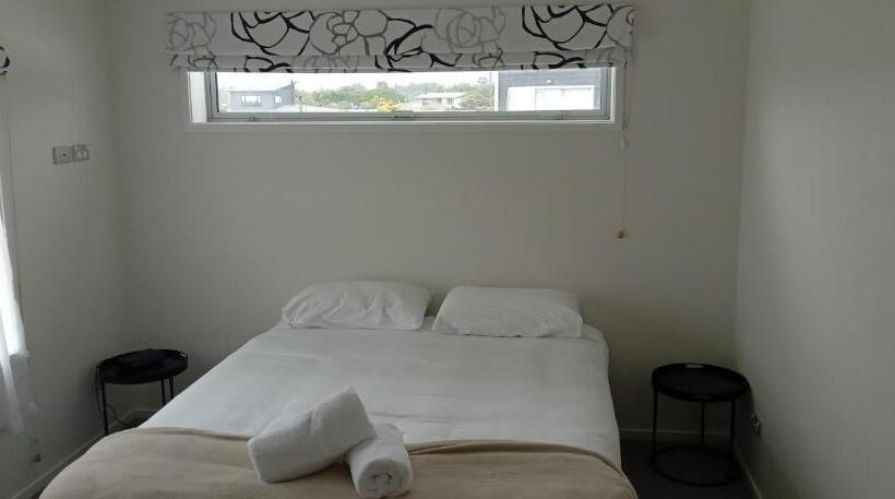 모텔 Carters By The Sea Beachside Studio Apartments