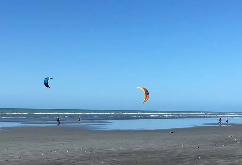 مُتل Carters By The Sea Beachside Studio Apartments