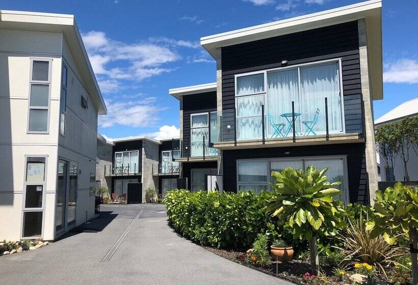 모텔 Carters By The Sea Beachside Studio Apartments