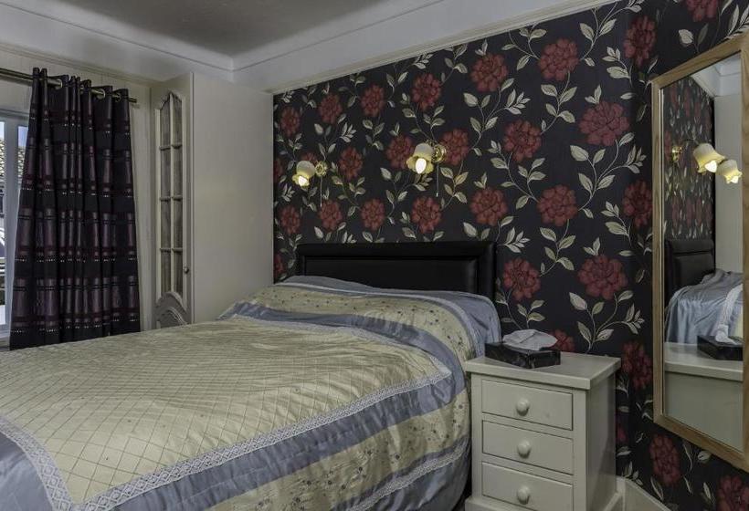 بنسيون Lyme Bay House