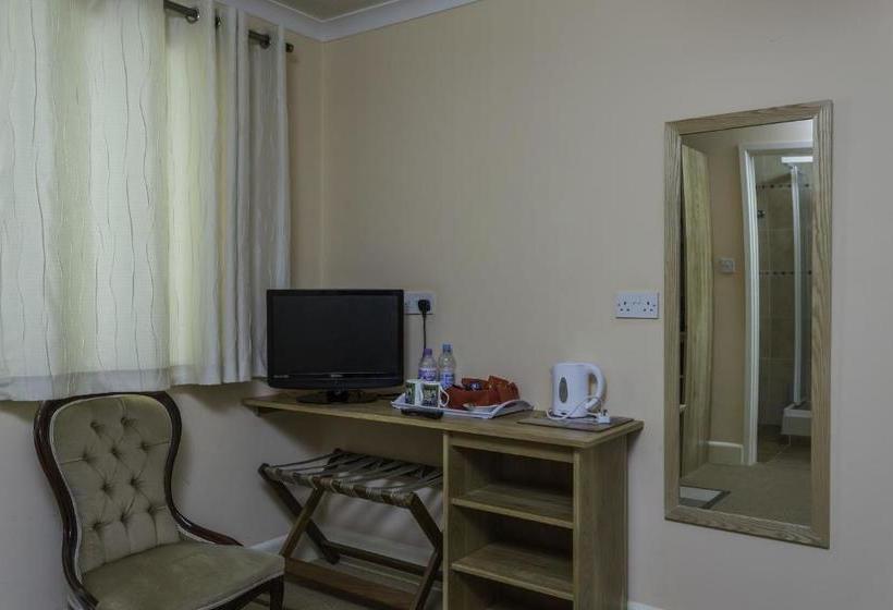 بنسيون Lyme Bay House