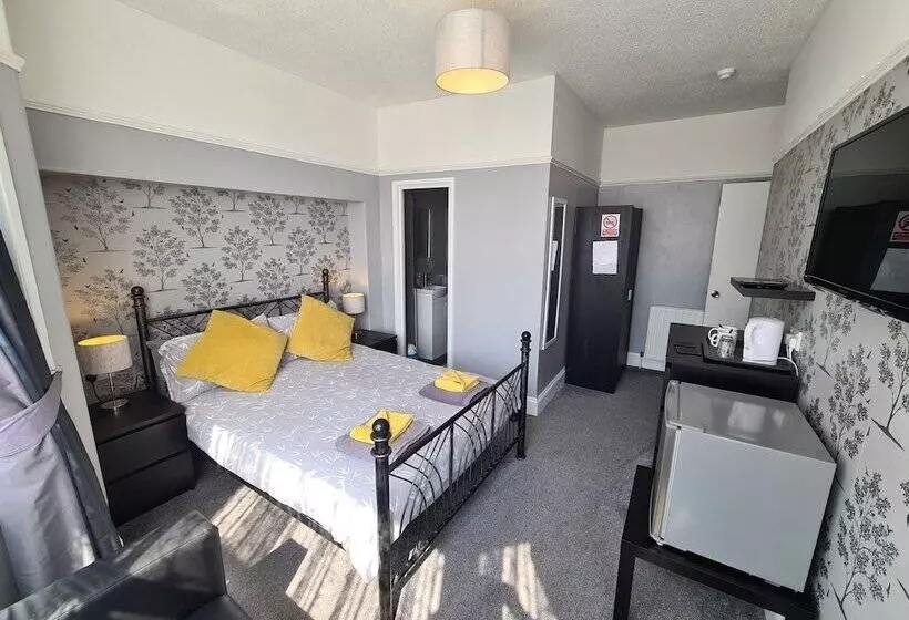 Pensjonat The Roslyn Guest House