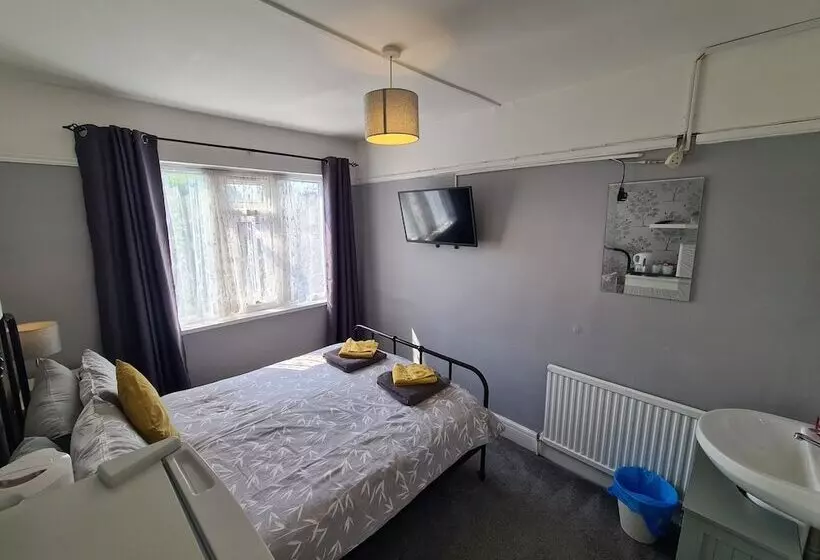 Pensjonat The Roslyn Guest House