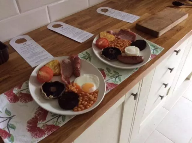 تختخواب و صبحانه Rose Bank Guest House