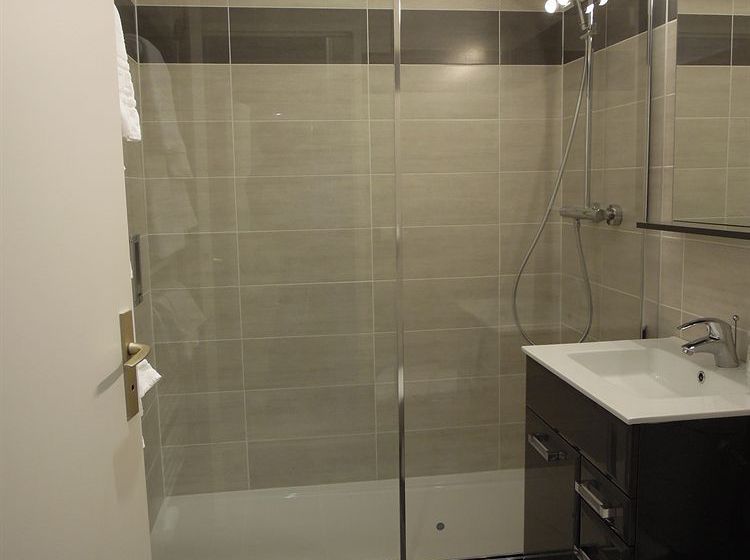 Grands Chenes Du Parc