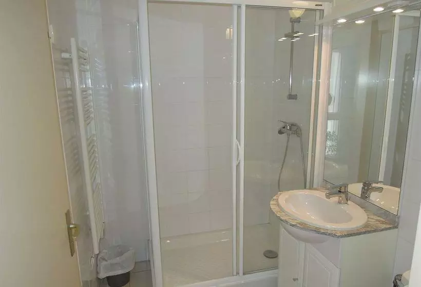 Grands Chenes Du Parc