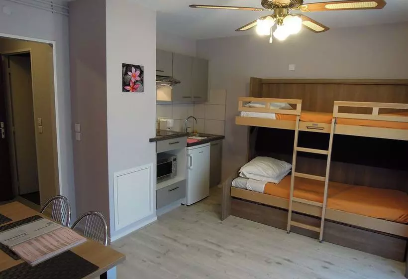 Grands Chenes Du Parc