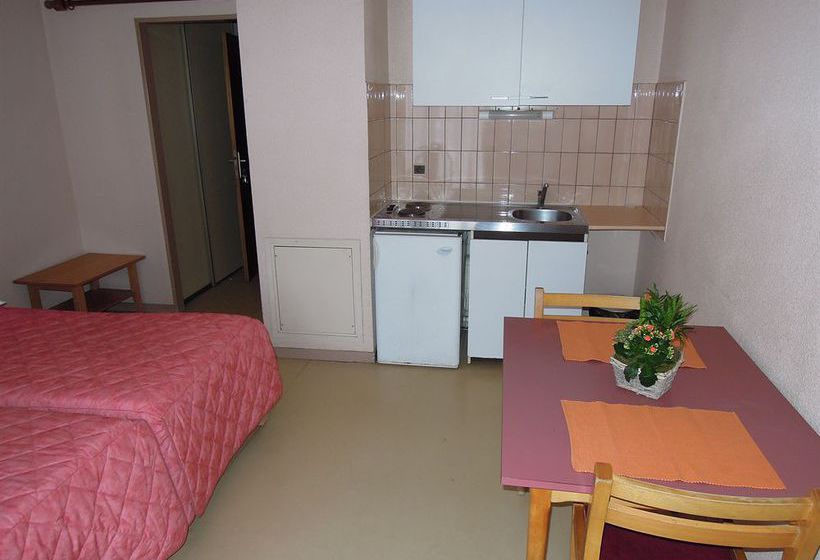 Grands Chenes Du Parc