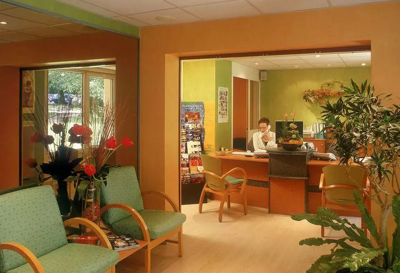 Grands Chenes Du Parc