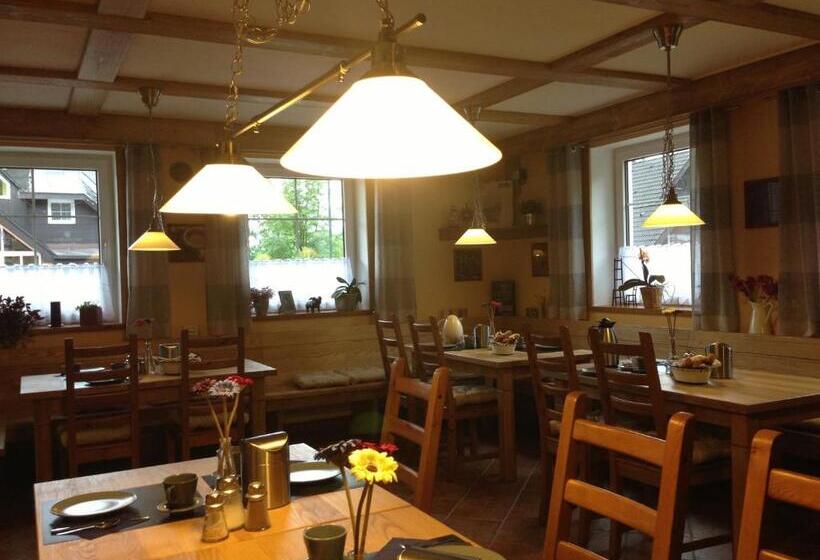 Pension And Apartments Monika