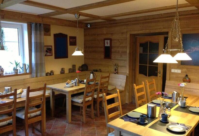 Pension And Apartments Monika