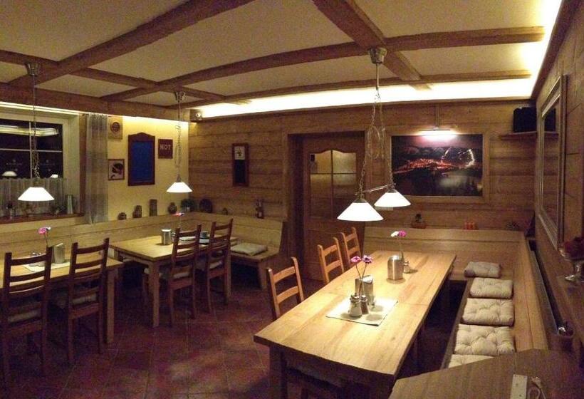 Pension And Apartments Monika