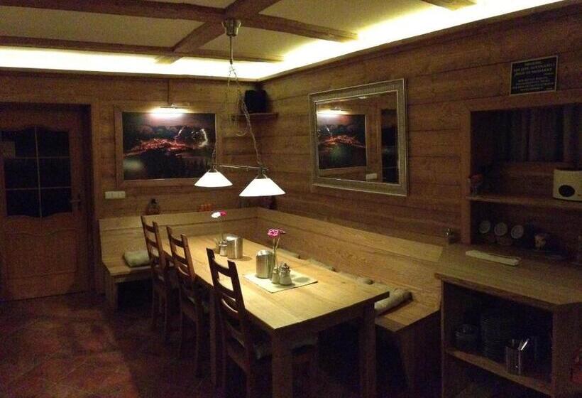 Pension And Apartments Monika