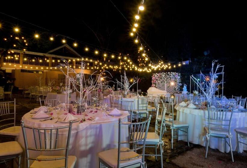 Hotel Canyon Woods Resort Club