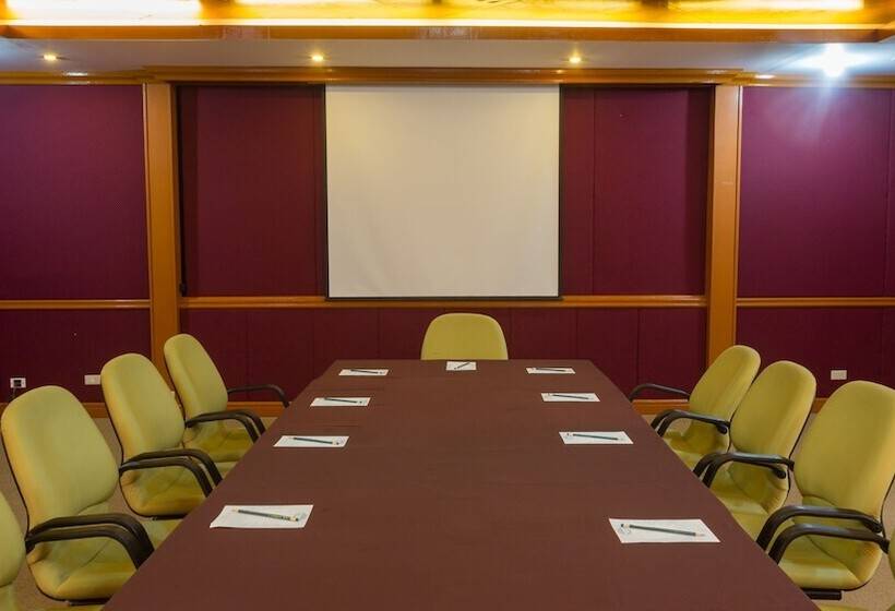 Hotel Canyon Woods Resort Club