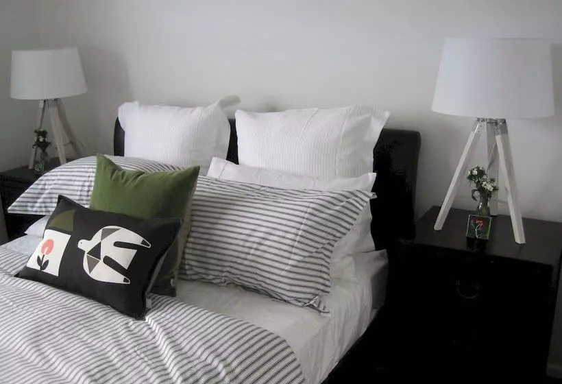 Acorns Wellington Apartment